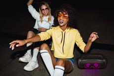 LAMAX PartyGo1 - Der kompakte Partylautsprecher f&uuml;r gro&szlig;e Momente