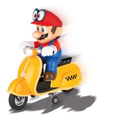 Super Mario flitzt am Mario Day bei Carrera RC