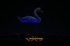 Zur&uuml;ck in Berlin: DroneArt Show 2026 - klassische Musik trifft Drohnenballett in den G&auml;rten der Welt